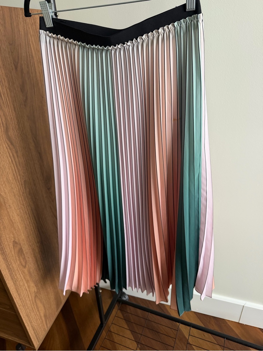 Ted Baker Gradient Colorblock Pleated Midi Skirt Size 2 (US 6) - Picture 6 of 16